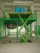 四川定制批發(fā)電動(dòng)升降機